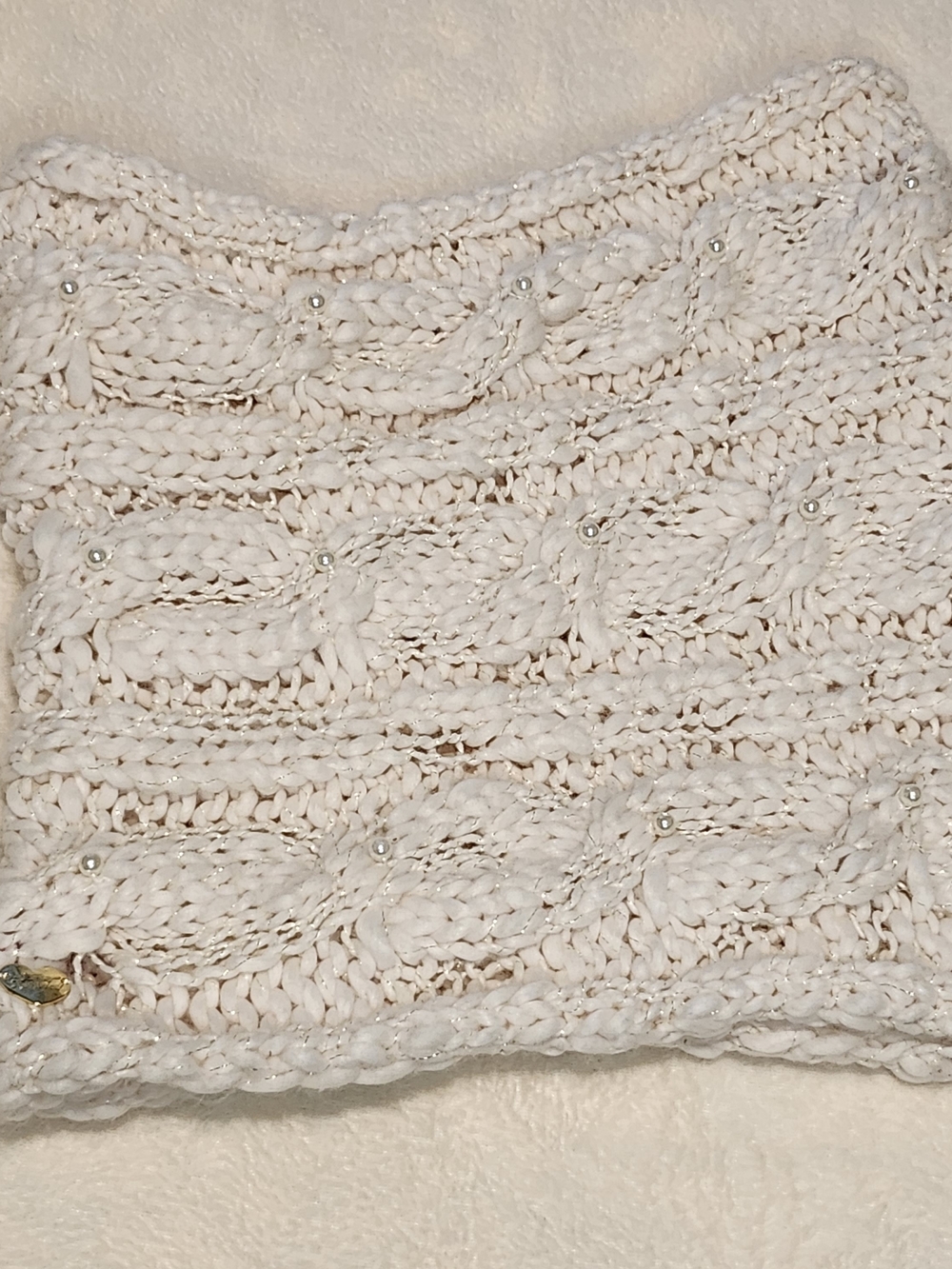 Betsey Johnson Cream Cable Knit Pearl Accent Infinity Scarf Shimmer Tag